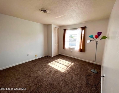350 Fillmore Avenue - Photo Thumbnail 3