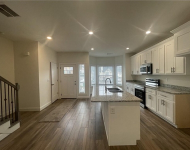 4034 Oak Glenn Drive - Photo Thumbnail 1