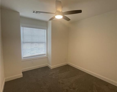 4034 Oak Glenn Drive - Photo Thumbnail 10