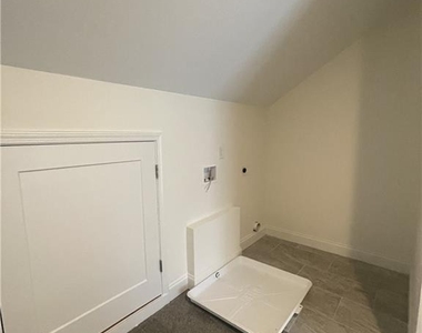 4034 Oak Glenn Drive - Photo Thumbnail 16