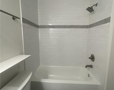 4034 Oak Glenn Drive - Photo Thumbnail 11