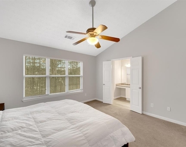 940 Tree Creek Boulevard - Photo Thumbnail 24