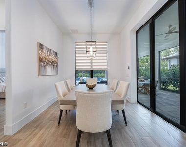 9445 Caymas Terrace - Photo Thumbnail 10