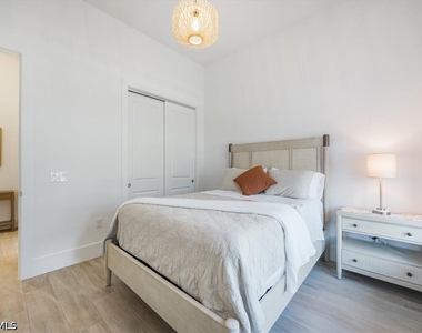 9445 Caymas Terrace - Photo Thumbnail 18