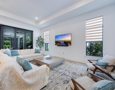 9445 Caymas Terrace - Photo Thumbnail 12