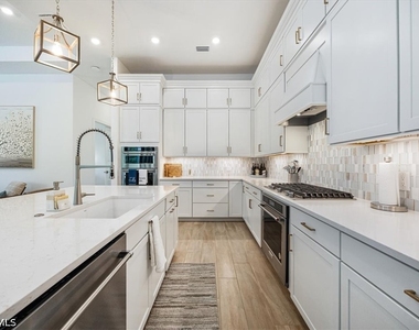9445 Caymas Terrace - Photo Thumbnail 7