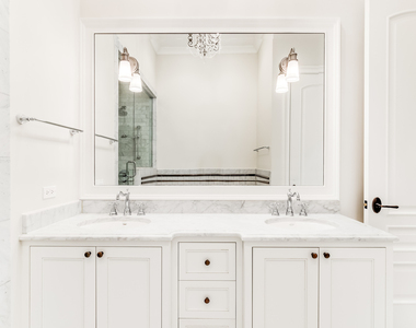 118 W Chestnut Street - Photo Thumbnail 25