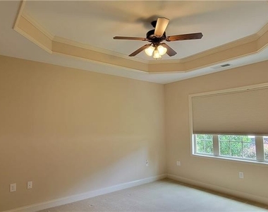 4565 Flycatcher Drive - Photo Thumbnail 9