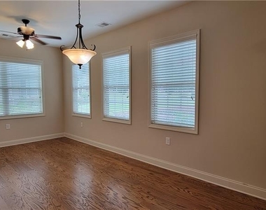 4565 Flycatcher Drive - Photo Thumbnail 4