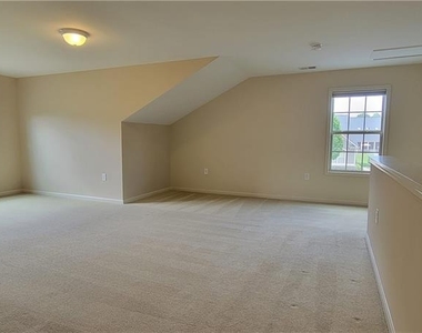 4565 Flycatcher Drive - Photo Thumbnail 19