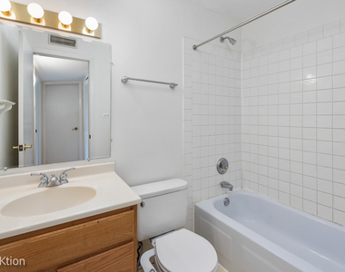 6147 Knoll Wood Court - Photo Thumbnail 8