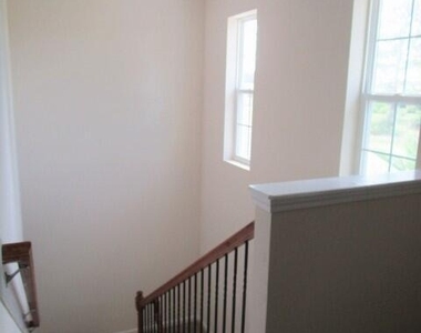 742 Northside Drive S - Photo Thumbnail 21