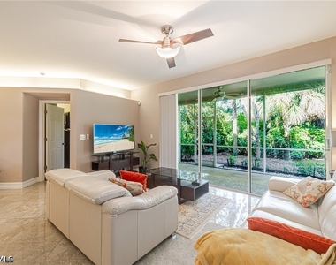 3735 Fieldstone Boulevard - Photo Thumbnail 5