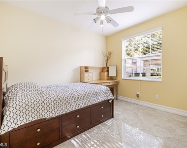 3735 Fieldstone Boulevard - Photo Thumbnail 21
