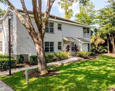 3735 Fieldstone Boulevard - Photo Thumbnail 36