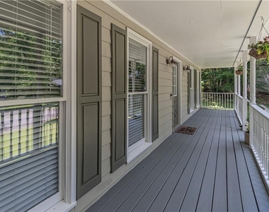 5747 Starboard Court - Photo Thumbnail 7