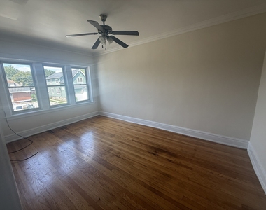154 Des Plaines Avenue - Photo Thumbnail 1