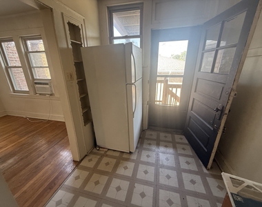 7441 Randolph Street - Photo Thumbnail 7
