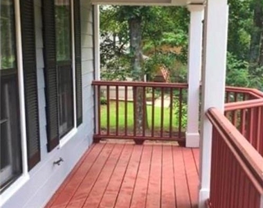 1011 Forest Park Lane - Photo Thumbnail 1