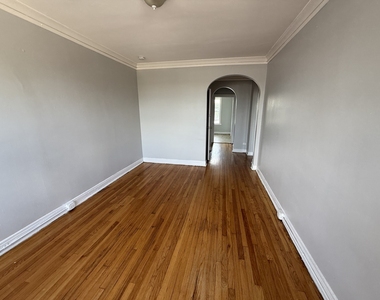 5910 W 26th Street - Photo Thumbnail 5