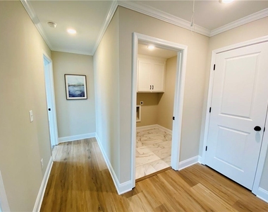 6960 Diana Circle - Photo Thumbnail 33