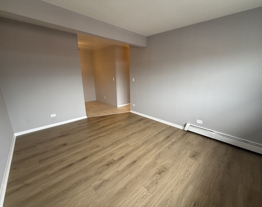 1213 N 34th Avenue - Photo Thumbnail 3
