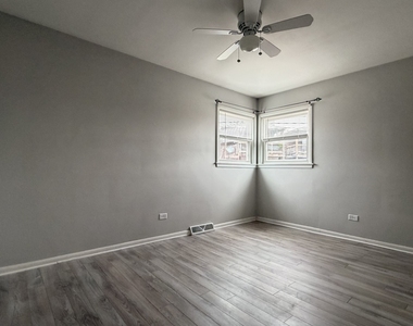 5645 N Central Avenue - Photo Thumbnail 5