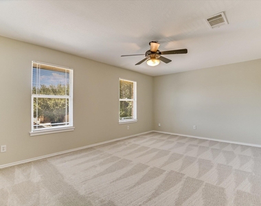 3303 Barksdale Dr - Photo Thumbnail 12