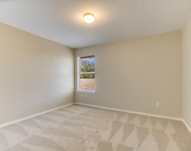 3303 Barksdale Dr - Photo Thumbnail 16