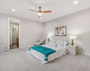 2911 Corbin Ln - Photo Thumbnail 14