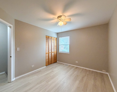2615 Oakshire Court - Photo Thumbnail 10