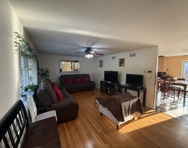 1021 Stonegate Road - Photo Thumbnail 1
