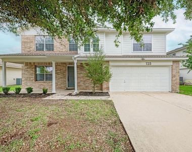 125 Holland St - Photo Thumbnail 2