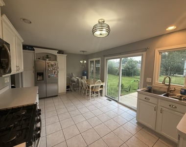 122 Gall Lane - Photo Thumbnail 4
