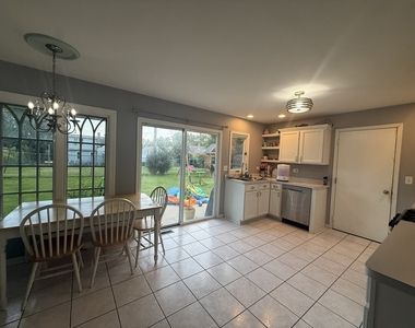 122 Gall Lane - Photo Thumbnail 3