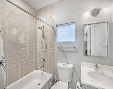 505 W Odell St - Photo Thumbnail 12