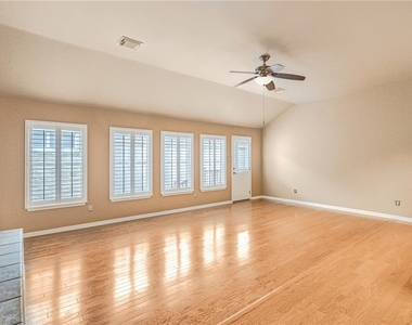 27 Troon Dr - Photo Thumbnail 11