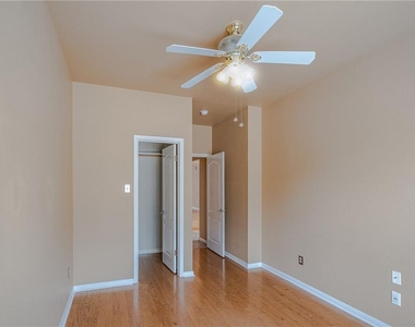 27 Troon Dr - Photo Thumbnail 6
