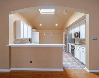 27 Troon Dr - Photo Thumbnail 14