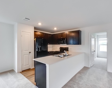 1105 Catfish Ln - Photo Thumbnail 10