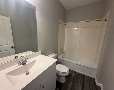 120 Aoudad Rd - Photo Thumbnail 4
