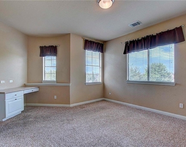 2409 Santa Clara Ln - Photo Thumbnail 25