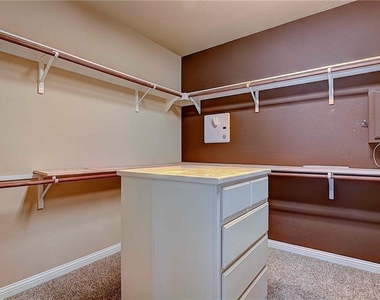 2409 Santa Clara Ln - Photo Thumbnail 18