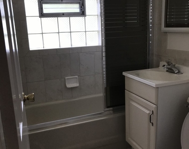 1748 Orchard Street - Photo Thumbnail 5