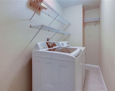 1705 Krizan Ave - Photo Thumbnail 23