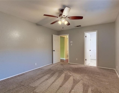 1705 Krizan Ave - Photo Thumbnail 15