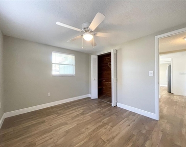 7553 Cumber Drive - Photo Thumbnail 20