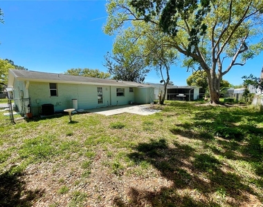 7553 Cumber Drive - Photo Thumbnail 27