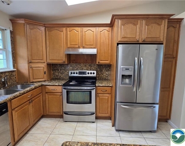 481 Savage Road - Photo Thumbnail 8