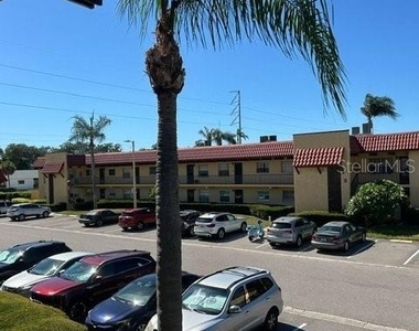 1845 S Highland Avenue - Photo Thumbnail 6